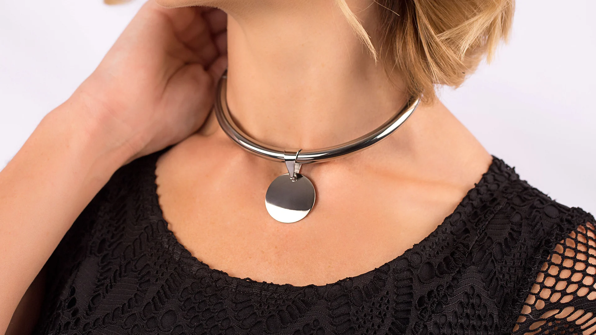 Elegance Bound by Exceptional Craftsmanship