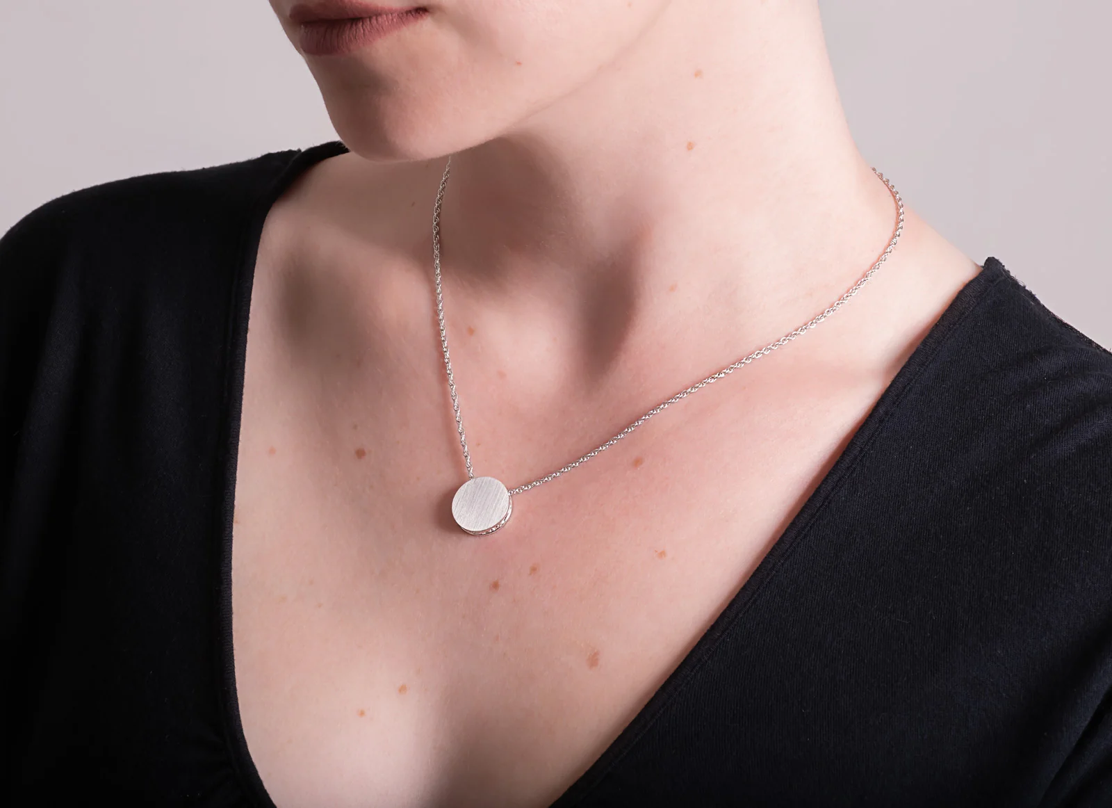 Locking Sterling Silver Fine Rope Chain Necklace w/ Round Filigree Slide Pendant - Image 5